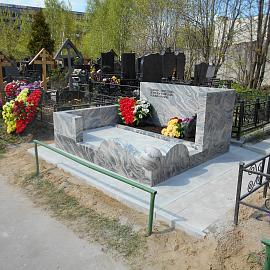 Памятник на Востряковском кладбище (21)