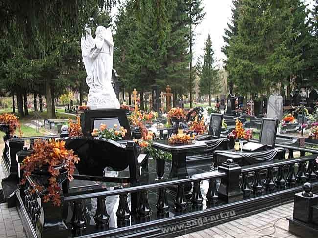 Памятник на могилу из гранита и мрамора (7)