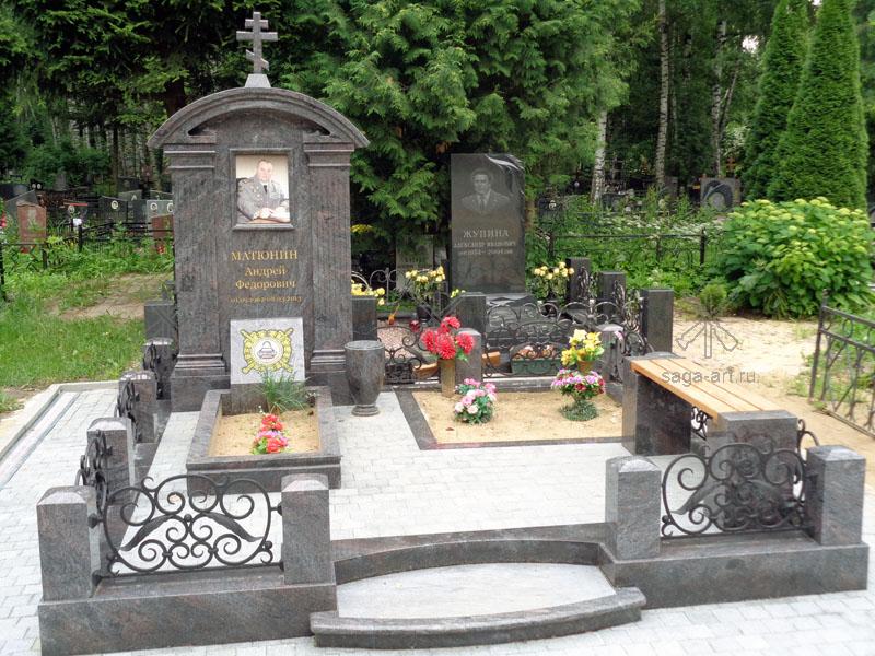 Памятник на Видновском кладбище (6)