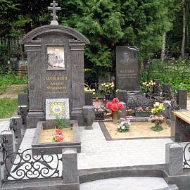 Памятник на Видновском кладбище (6)